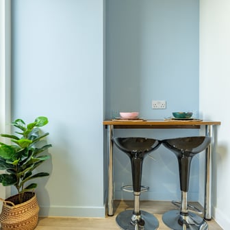 Deluxe Studio - Image 8